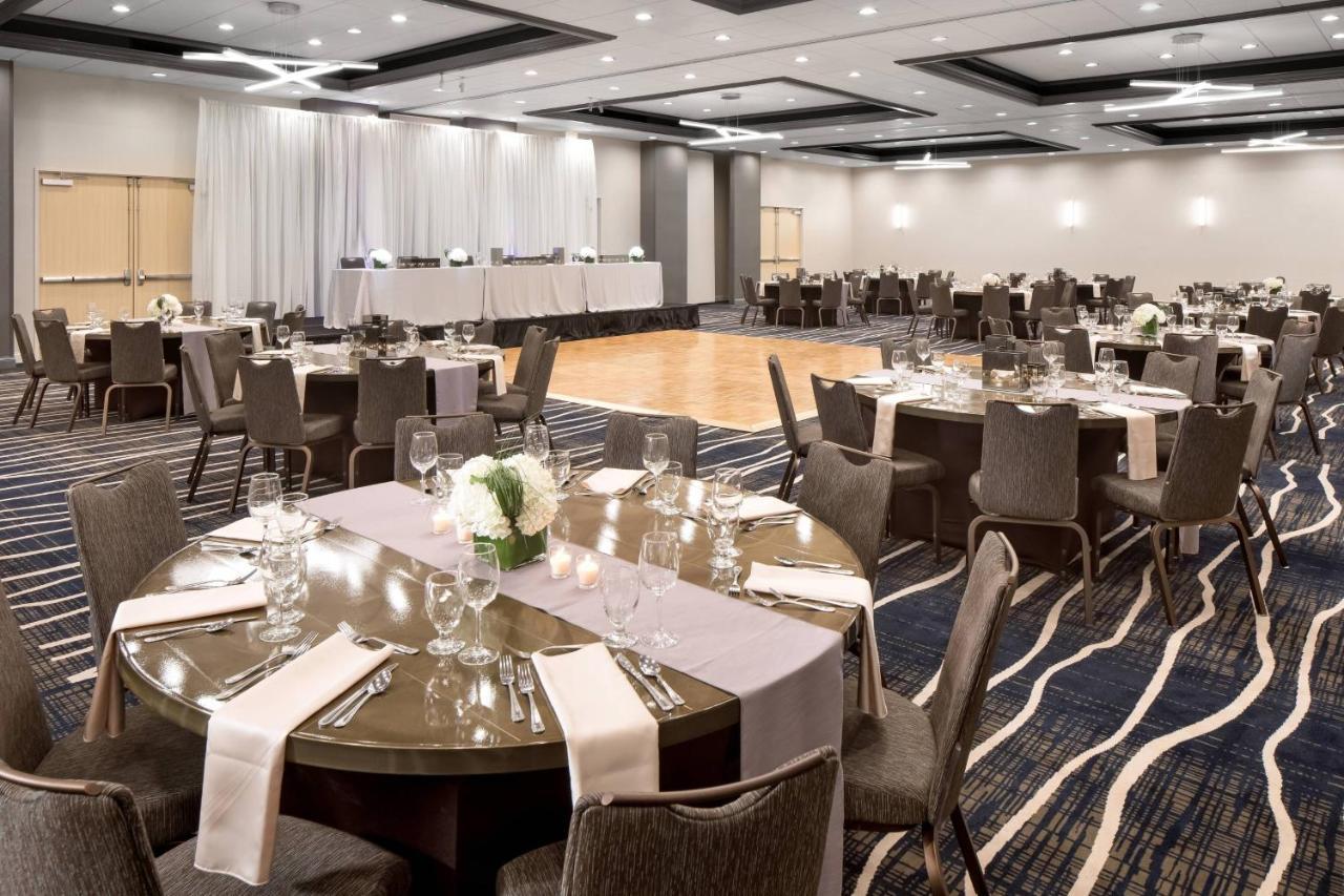 Delta Hotels By Marriott Minneapolis Northeast Exterior foto