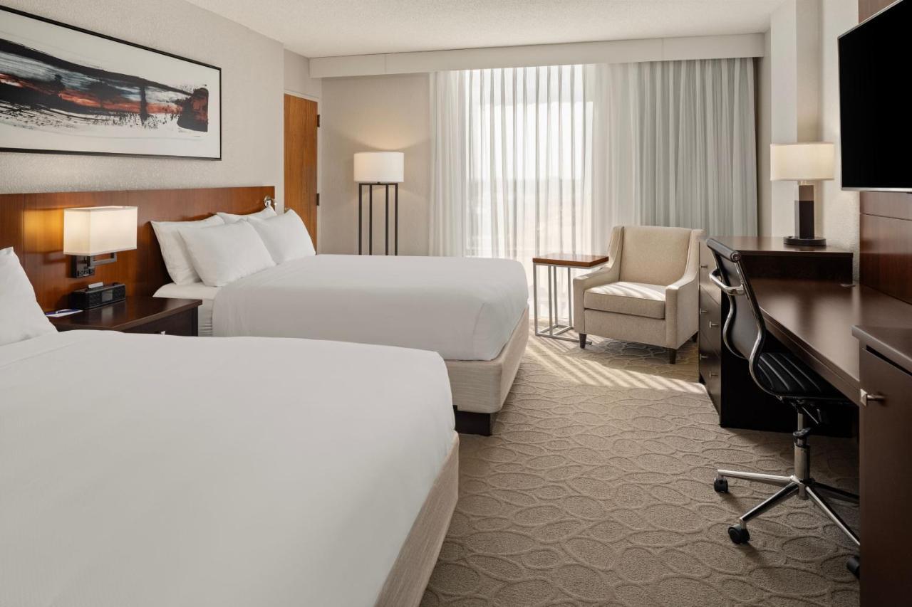 Delta Hotels By Marriott Minneapolis Northeast Exterior foto