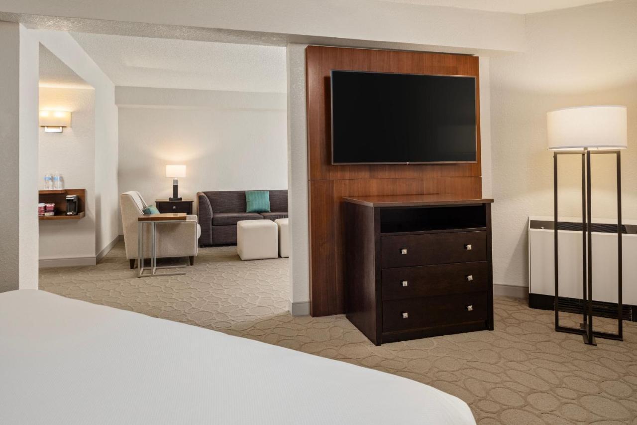 Delta Hotels By Marriott Minneapolis Northeast Exterior foto