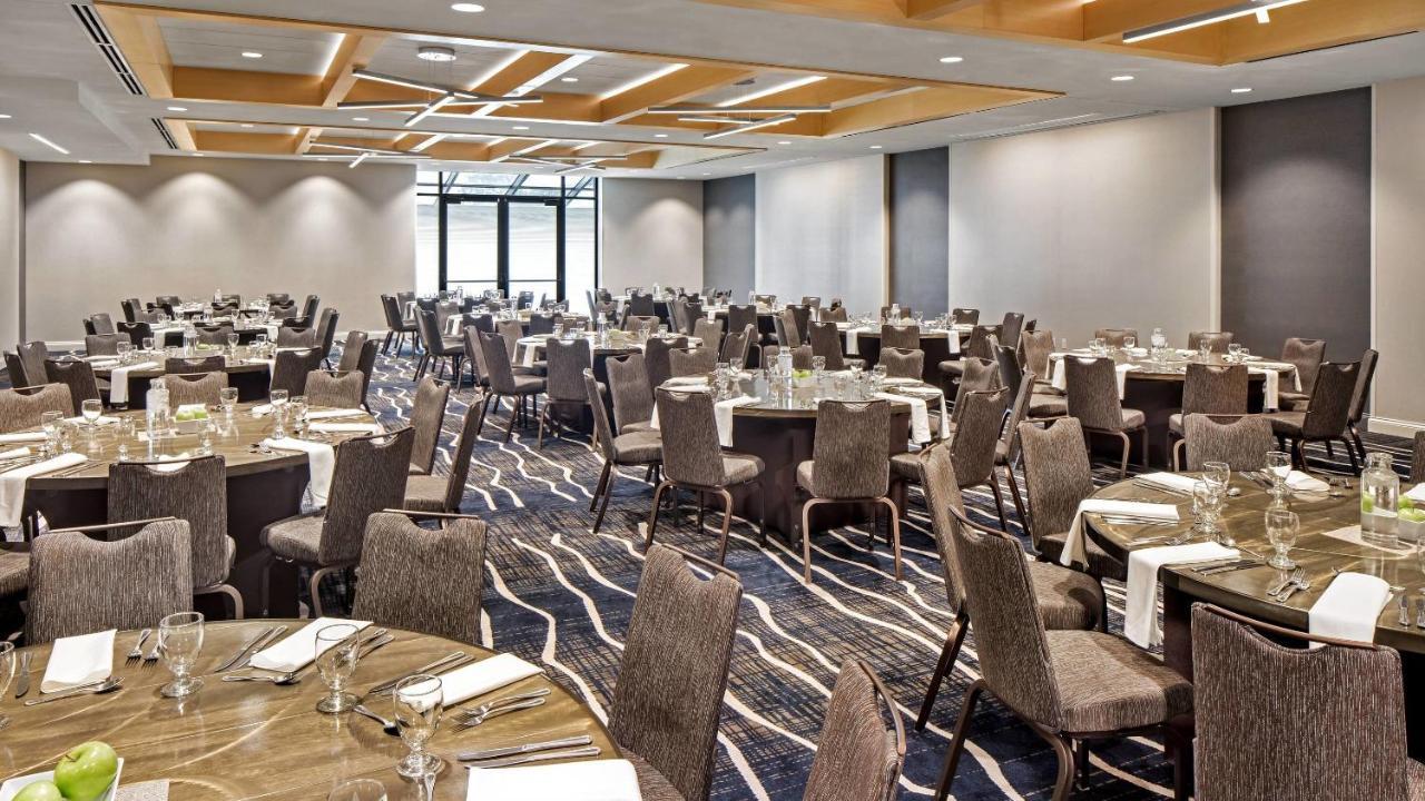 Delta Hotels By Marriott Minneapolis Northeast Exterior foto